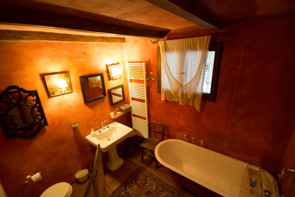 Locanda Dei Melograni Gossolengo Dış mekan fotoğraf